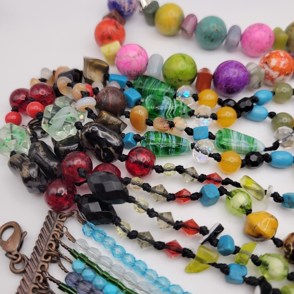 Beautiful & Colorful Beaded Necklace and Bracelet Set Middle is Cookie Lee - Picture 5 of 13